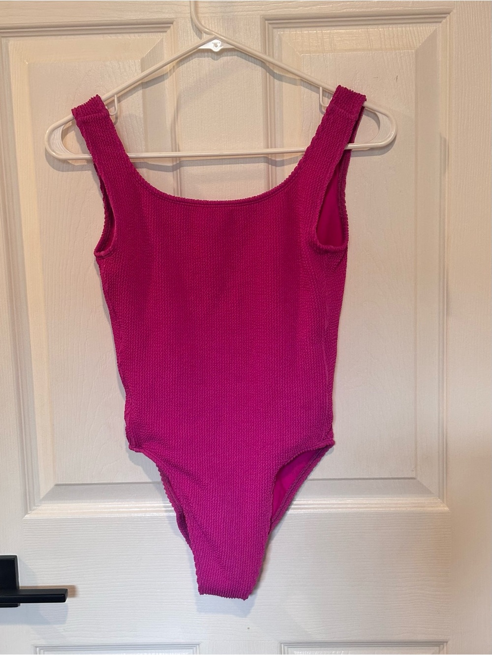 Daily Drills Pink Ribbed One Piece Swimsuit SIZE SMALL Beach